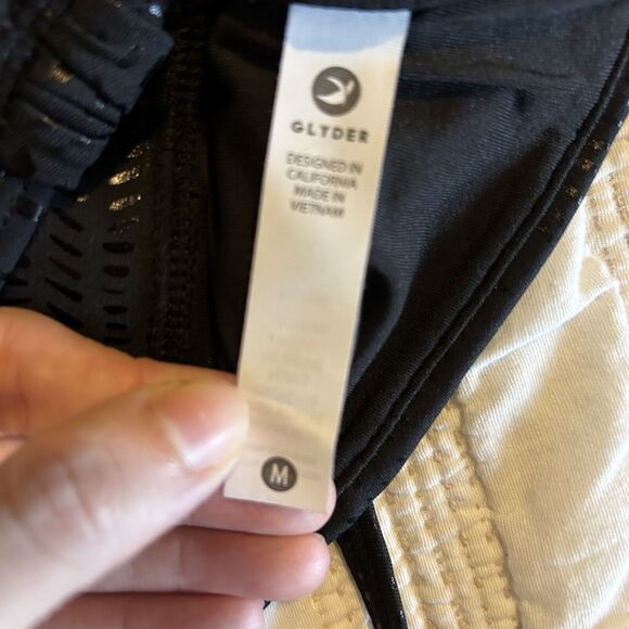 Glyder Sports Bra Black Angelic Pebble Gloss Luxe Activewear Stretch Medium New - Picture 7 of 8